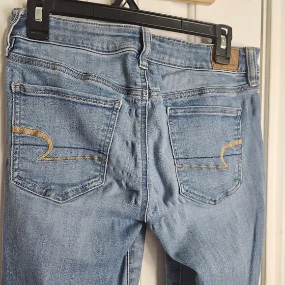 American Eagle Medium Wash Jegging Size 8 Regular - Picture 3 of 8